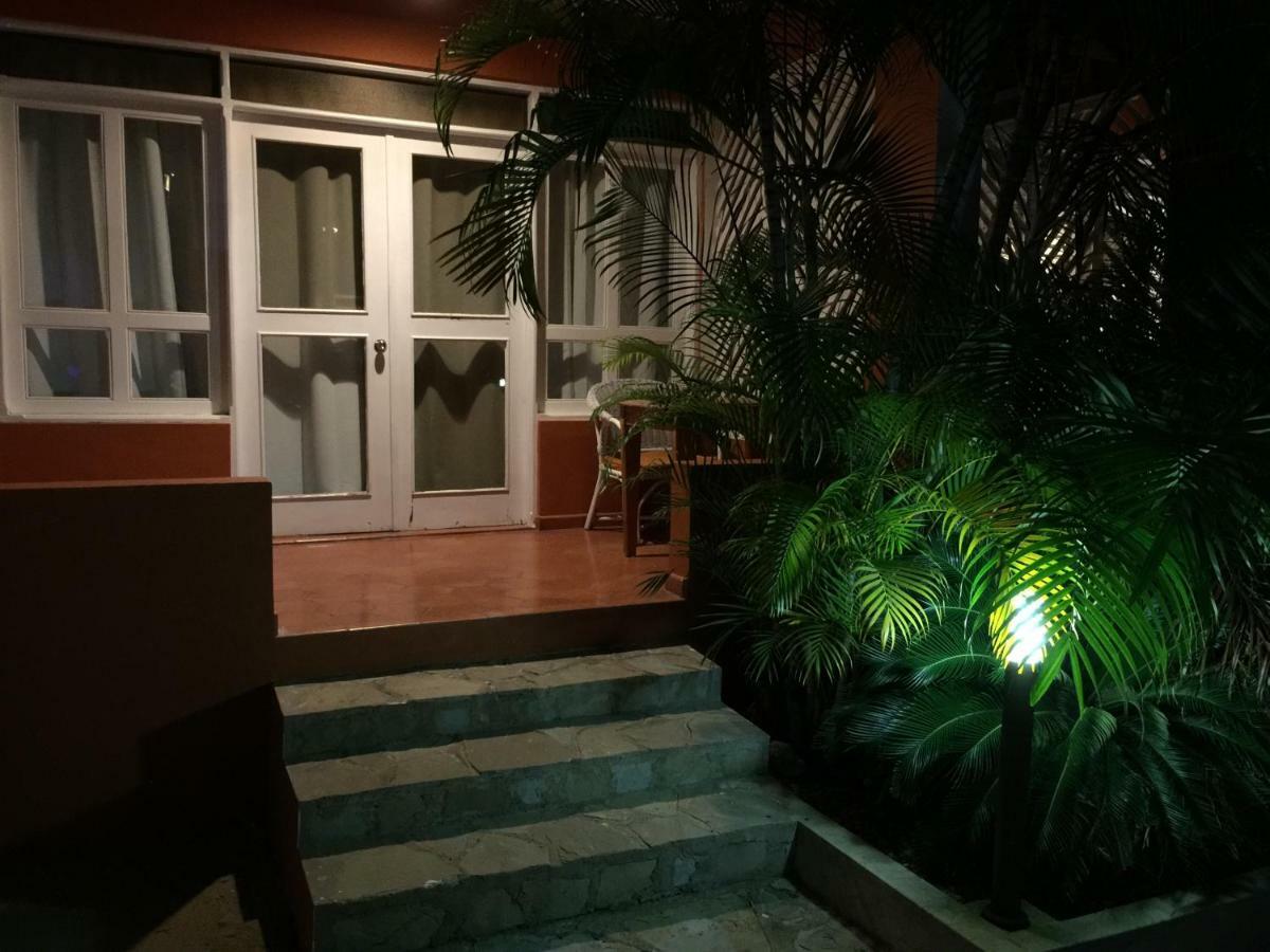 Hotel Alicia Beach Sosua Ngoại thất bức ảnh