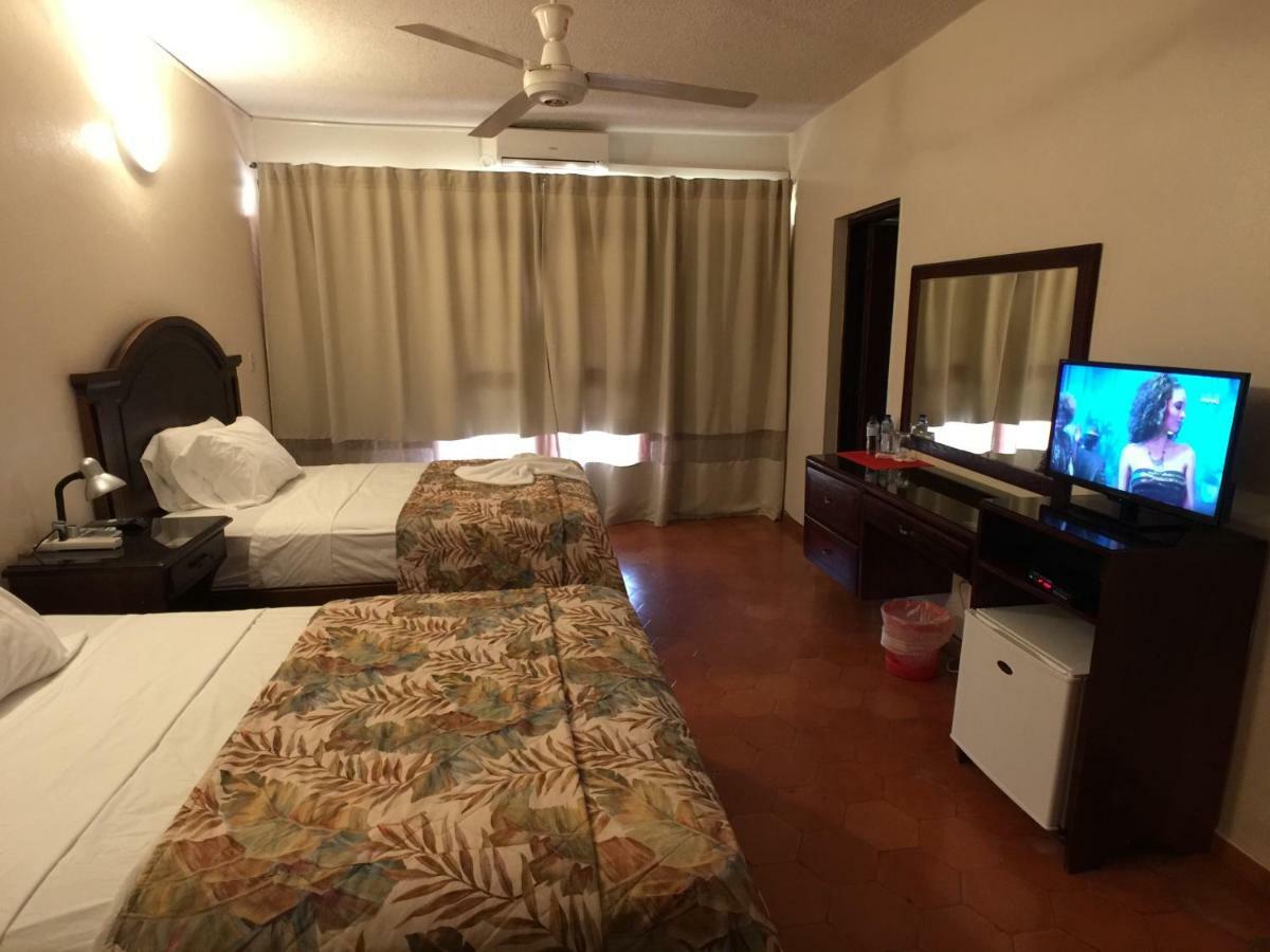 Hotel Alicia Beach Sosua Ngoại thất bức ảnh